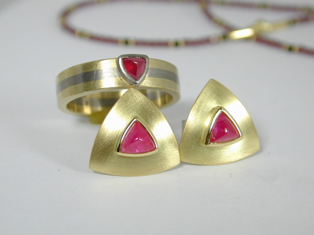 Rubin 750/- Gelbgold 500/500 Palladium